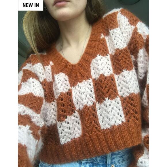 Wool and the Gang New Rules Crop Sweater - 1 Cinnamon Dust - Picture 3 of 3